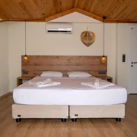 Guenes Boutique - Oludeniz 3* פאטהיה