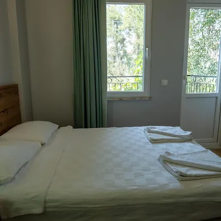 Guenes Boutique - Oludeniz מלון 3*