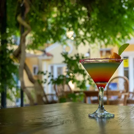 Guenes Boutique - Oludeniz מלון 3*